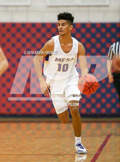 Thumbnail 2 in Mesa vs. Desert Mountain (McClintock Holiday Shootout) photogallery.