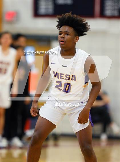 Thumbnail 1 in Mesa vs. Desert Mountain (McClintock Holiday Shootout) photogallery.