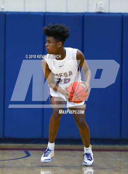 Thumbnail 1 in Mesa vs. Desert Mountain (McClintock Holiday Shootout) photogallery.