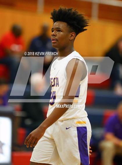 Thumbnail 1 in Mesa vs. Desert Mountain (McClintock Holiday Shootout) photogallery.