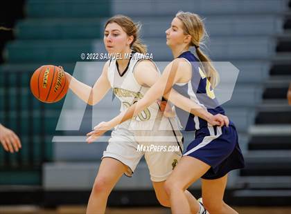 Thumbnail 2 in  Lincoln Southeast vs Elkhorn South photogallery.