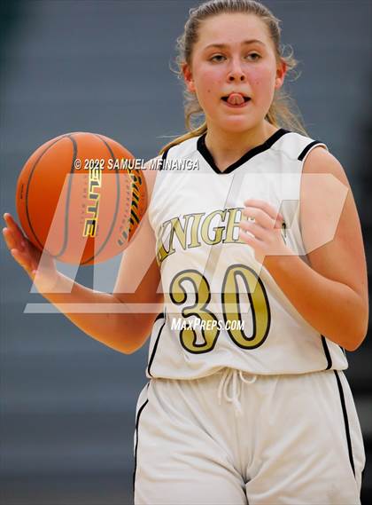 Thumbnail 3 in  Lincoln Southeast vs Elkhorn South photogallery.