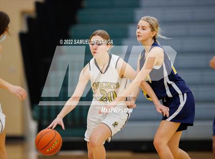 Thumbnail 3 in  Lincoln Southeast vs Elkhorn South photogallery.