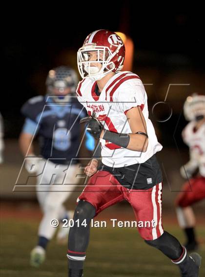Thumbnail 2 in La Serna vs. Crescenta Valley (CIF SS Playoff Semifinal) photogallery.