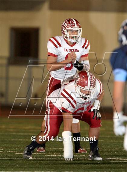 Thumbnail 3 in La Serna vs. Crescenta Valley (CIF SS Playoff Semifinal) photogallery.