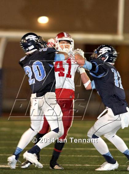 Thumbnail 3 in La Serna vs. Crescenta Valley (CIF SS Playoff Semifinal) photogallery.