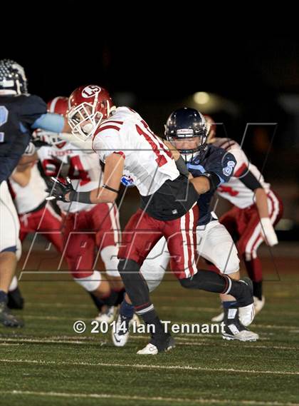 Thumbnail 1 in La Serna vs. Crescenta Valley (CIF SS Playoff Semifinal) photogallery.