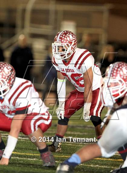 Thumbnail 2 in La Serna vs. Crescenta Valley (CIF SS Playoff Semifinal) photogallery.