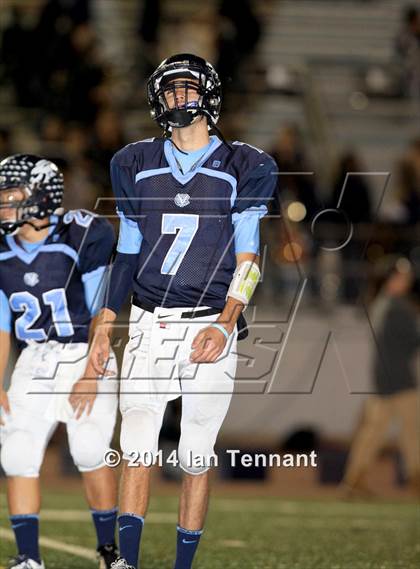 Thumbnail 2 in La Serna vs. Crescenta Valley (CIF SS Playoff Semifinal) photogallery.
