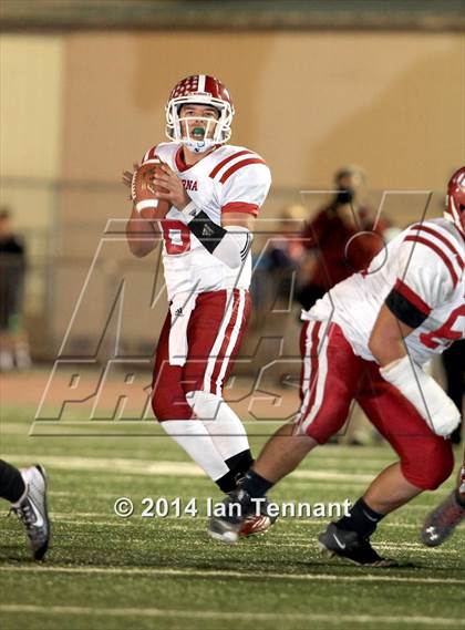 Thumbnail 2 in La Serna vs. Crescenta Valley (CIF SS Playoff Semifinal) photogallery.