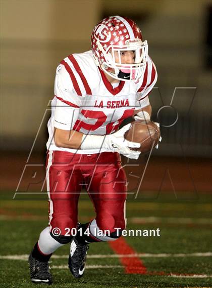Thumbnail 3 in La Serna vs. Crescenta Valley (CIF SS Playoff Semifinal) photogallery.