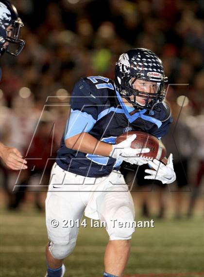 Thumbnail 1 in La Serna vs. Crescenta Valley (CIF SS Playoff Semifinal) photogallery.