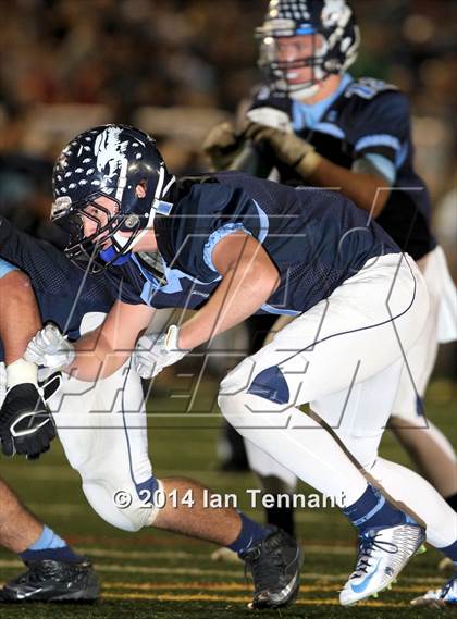 Thumbnail 3 in La Serna vs. Crescenta Valley (CIF SS Playoff Semifinal) photogallery.