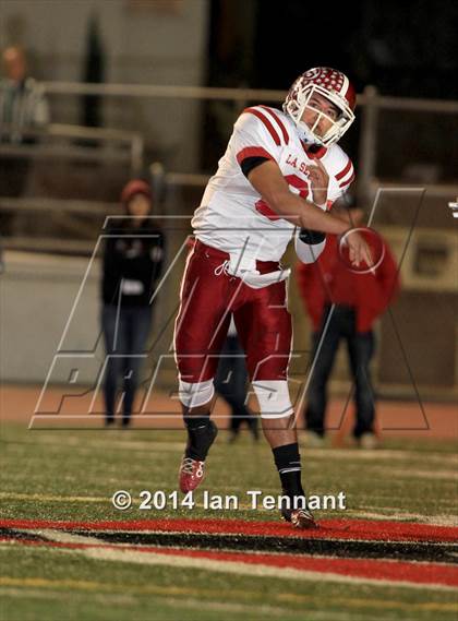 Thumbnail 2 in La Serna vs. Crescenta Valley (CIF SS Playoff Semifinal) photogallery.