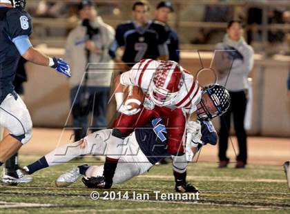 Thumbnail 2 in La Serna vs. Crescenta Valley (CIF SS Playoff Semifinal) photogallery.