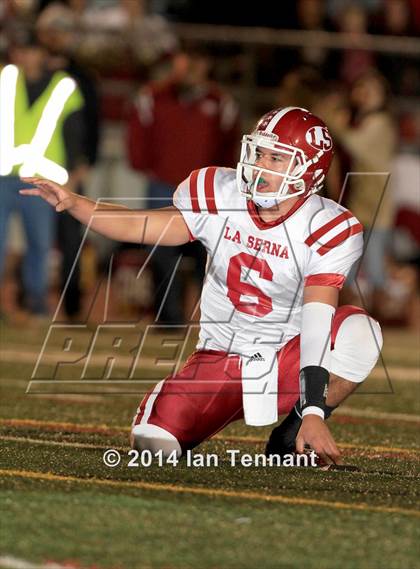Thumbnail 1 in La Serna vs. Crescenta Valley (CIF SS Playoff Semifinal) photogallery.