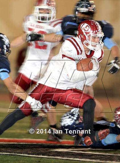 Thumbnail 1 in La Serna vs. Crescenta Valley (CIF SS Playoff Semifinal) photogallery.
