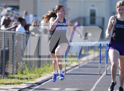 Thumbnail 2 in Battle of the Brazos (100M & 300M Hurdles) photogallery.