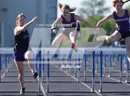 Thumbnail 3 in Battle of the Brazos (100M & 300M Hurdles) photogallery.