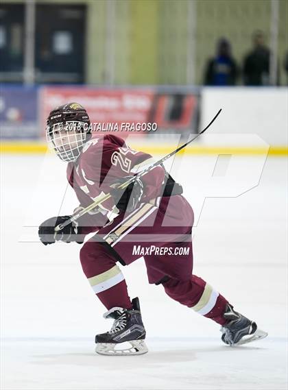Thumbnail 3 in Gloucester Catholic vs Don Bosco Prep (NJSIAA Non-Public Semifinal)  photogallery.