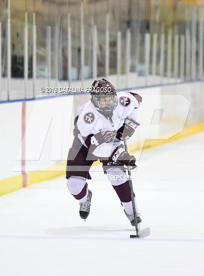 Thumbnail 3 in Gloucester Catholic vs Don Bosco Prep (NJSIAA Non-Public Semifinal)  photogallery.