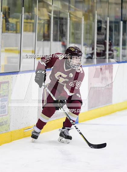 Thumbnail 1 in Gloucester Catholic vs Don Bosco Prep (NJSIAA Non-Public Semifinal)  photogallery.