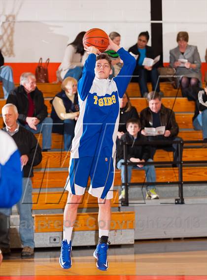 Thumbnail 1 in Pawling vs. North Salem photogallery.