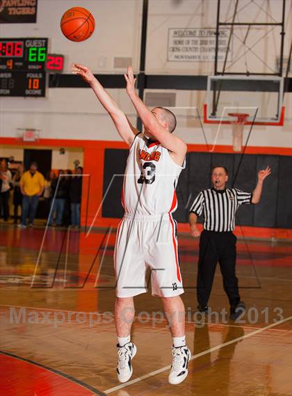 Thumbnail 2 in Pawling vs. North Salem photogallery.