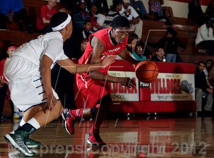 Thumbnail 3 in Cleveland vs. Chino Hills (Rose City Roundball Classic) photogallery.