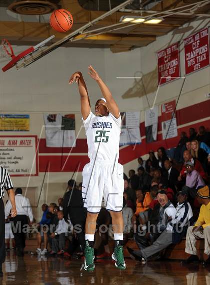Thumbnail 1 in Cleveland vs. Chino Hills (Rose City Roundball Classic) photogallery.