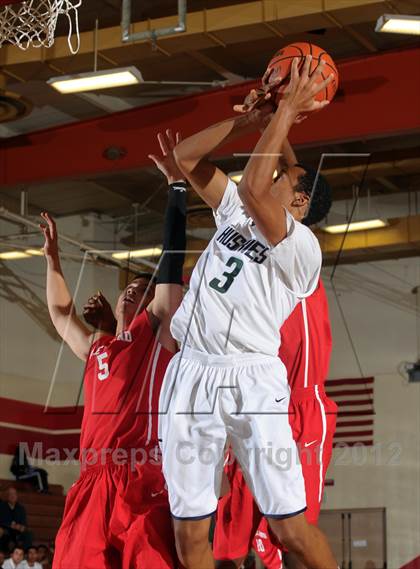 Thumbnail 1 in Cleveland vs. Chino Hills (Rose City Roundball Classic) photogallery.