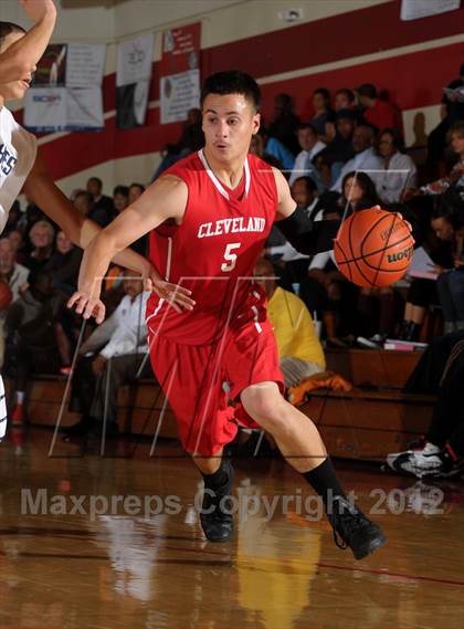 Thumbnail 2 in Cleveland vs. Chino Hills (Rose City Roundball Classic) photogallery.