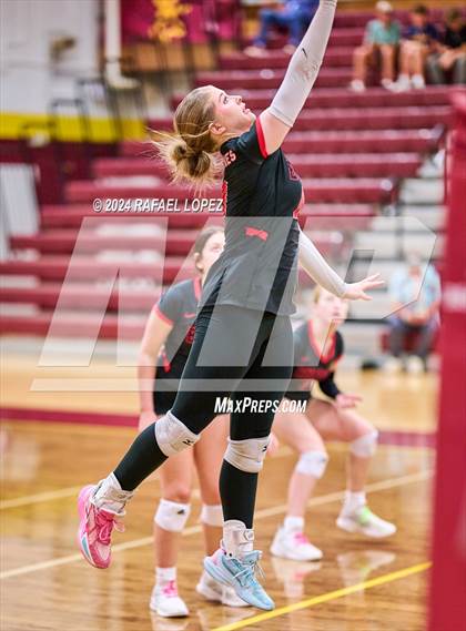 Thumbnail 2 in Clear Brook @ Deer Park photogallery.