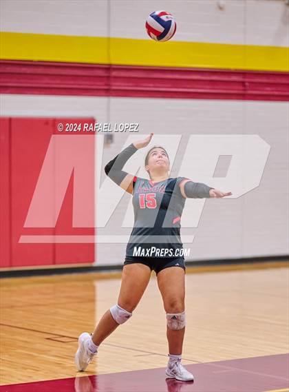 Thumbnail 1 in Clear Brook @ Deer Park photogallery.