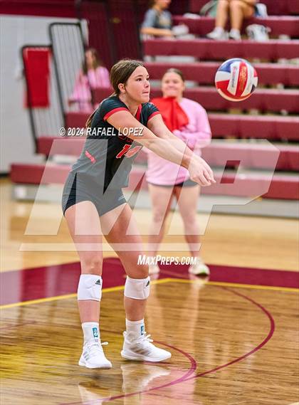 Thumbnail 2 in Clear Brook @ Deer Park photogallery.