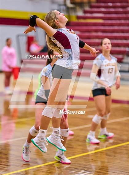 Thumbnail 1 in Clear Brook @ Deer Park photogallery.
