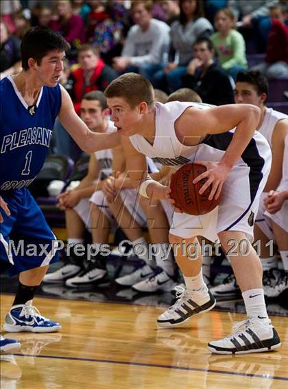 Thumbnail 2 in Pleasant Grove @ Riverton photogallery.