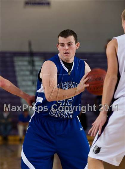 Thumbnail 3 in Pleasant Grove @ Riverton photogallery.