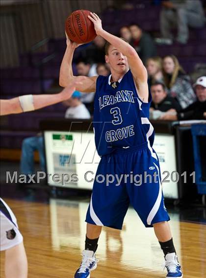 Thumbnail 3 in Pleasant Grove @ Riverton photogallery.