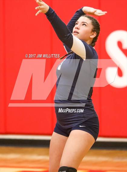 Thumbnail 3 in JV: Tempe @ Seton Catholic photogallery.