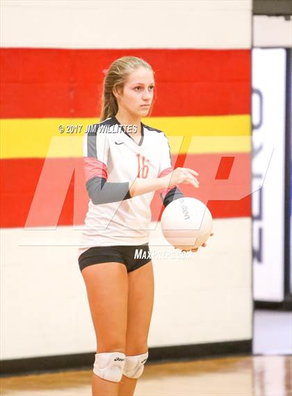 Thumbnail 1 in JV: Tempe @ Seton Catholic photogallery.