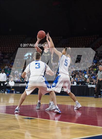 Thumbnail 1 in Rock Canyon vs. Grandview (CHSAA 5A Great 8) photogallery.
