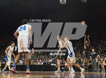 Thumbnail 1 in Rock Canyon vs. Grandview (CHSAA 5A Great 8) photogallery.