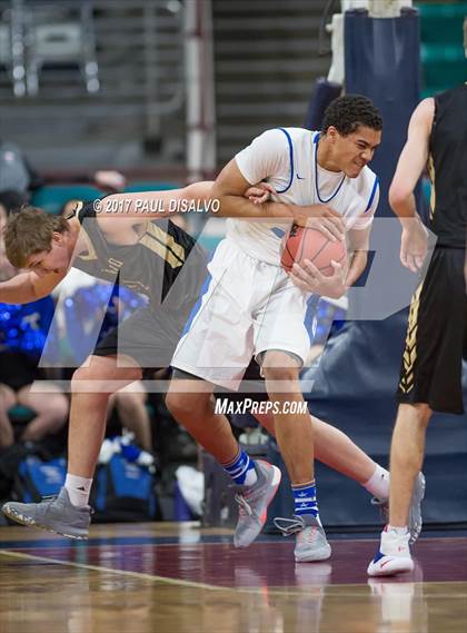 Thumbnail 2 in Rock Canyon vs. Grandview (CHSAA 5A Great 8) photogallery.