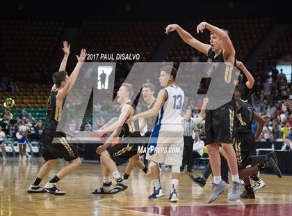 Thumbnail 2 in Rock Canyon vs. Grandview (CHSAA 5A Great 8) photogallery.
