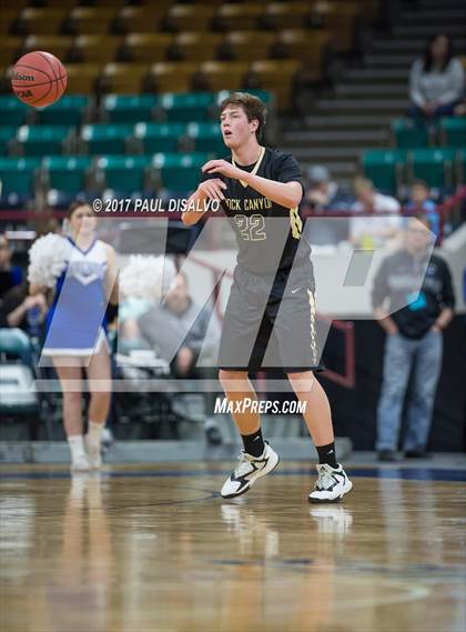Thumbnail 1 in Rock Canyon vs. Grandview (CHSAA 5A Great 8) photogallery.
