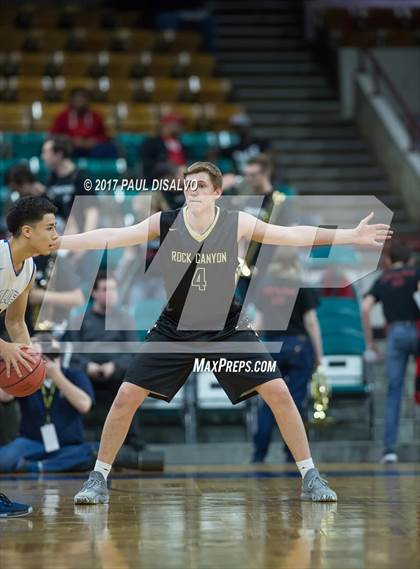Thumbnail 3 in Rock Canyon vs. Grandview (CHSAA 5A Great 8) photogallery.