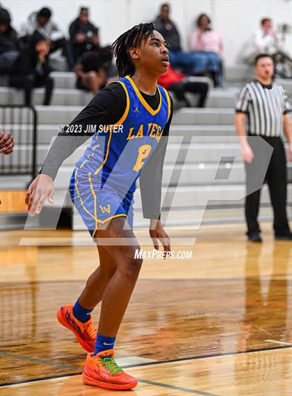 Thumbnail 2 in Caldwell vs La Vega photogallery.
