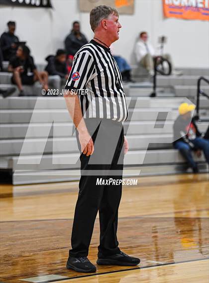 Thumbnail 1 in Caldwell vs La Vega photogallery.