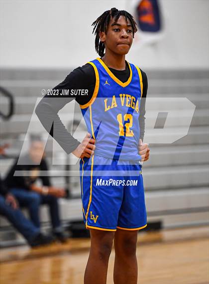 Thumbnail 2 in Caldwell vs La Vega photogallery.